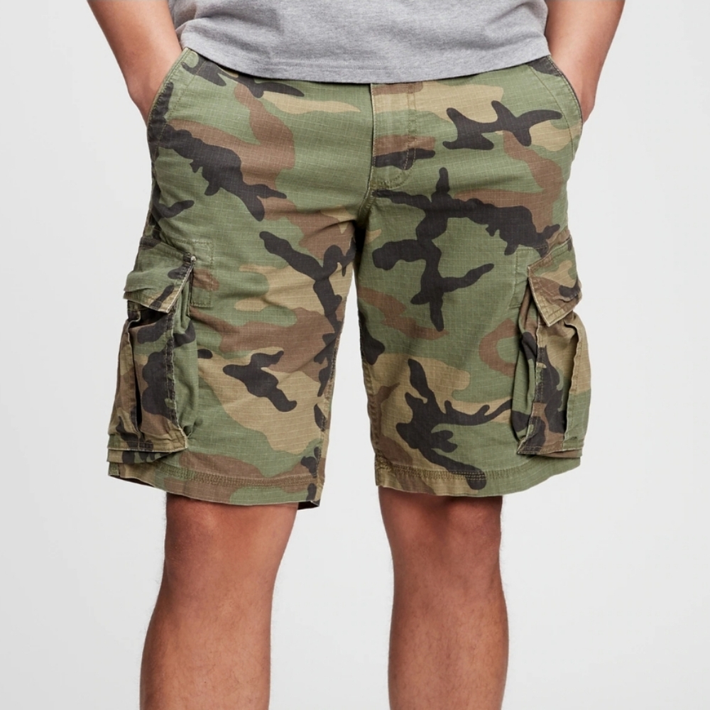 Mens Gap Cargo Shorts Camo 31